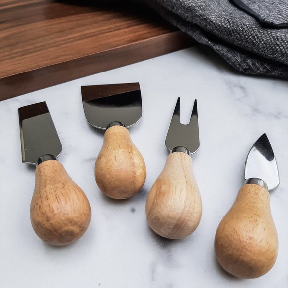 NWOT Set of 4 Gourmet Cheese Utensils Knife Set with Bamboo Handles charcuterie - Picture 6 of 6